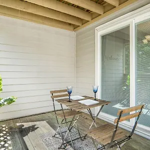 Peacefull Getaway 20 Mins From Airport Holiday home Charlotte